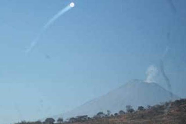 Fotografían OVNI sobre el Popocatépetl