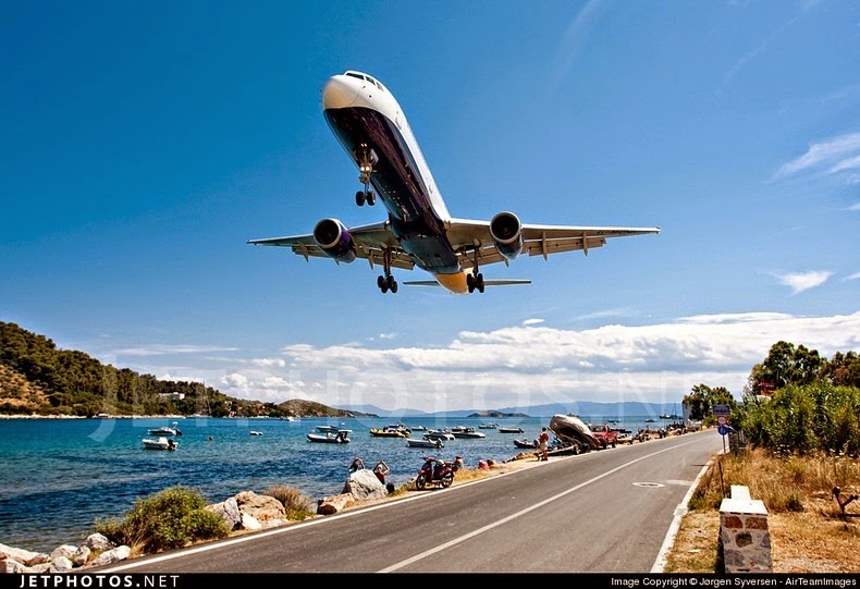 skiathos-airport-13