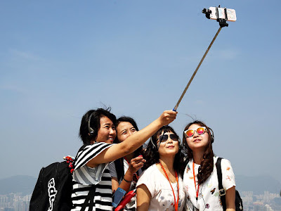 meo-chup-selfie-bang-smartphone