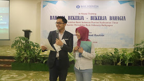 Training Motivasi Bahagia Bekerja bersama Motivator Indonesia Edvan M Kautsar di BI Samarinda Balikpapan Kalimantan Timur