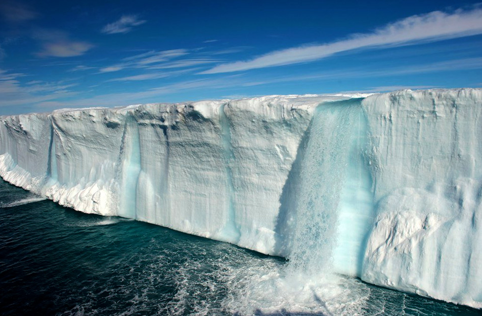 Antarctica-Photo-by-Keen-Press