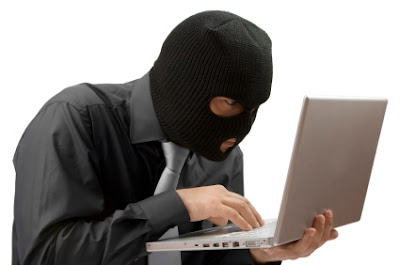 Holiday Thieves Could Target You Online