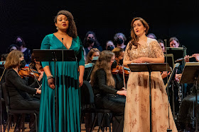 IN REVIEW: (from left to right) mezzo-soprano TAYLOR RAVEN as Mallika and soprano ERIN MORLEY as Lakmé in Washington Concert Opera's performance of Léo Delibes's LAKMÉ, 22 May 2022 [Photograph by Caitlin Oldham, © by Washington Concert Opera]