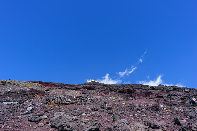 富士山・富士宮口元7合目付近からの景色