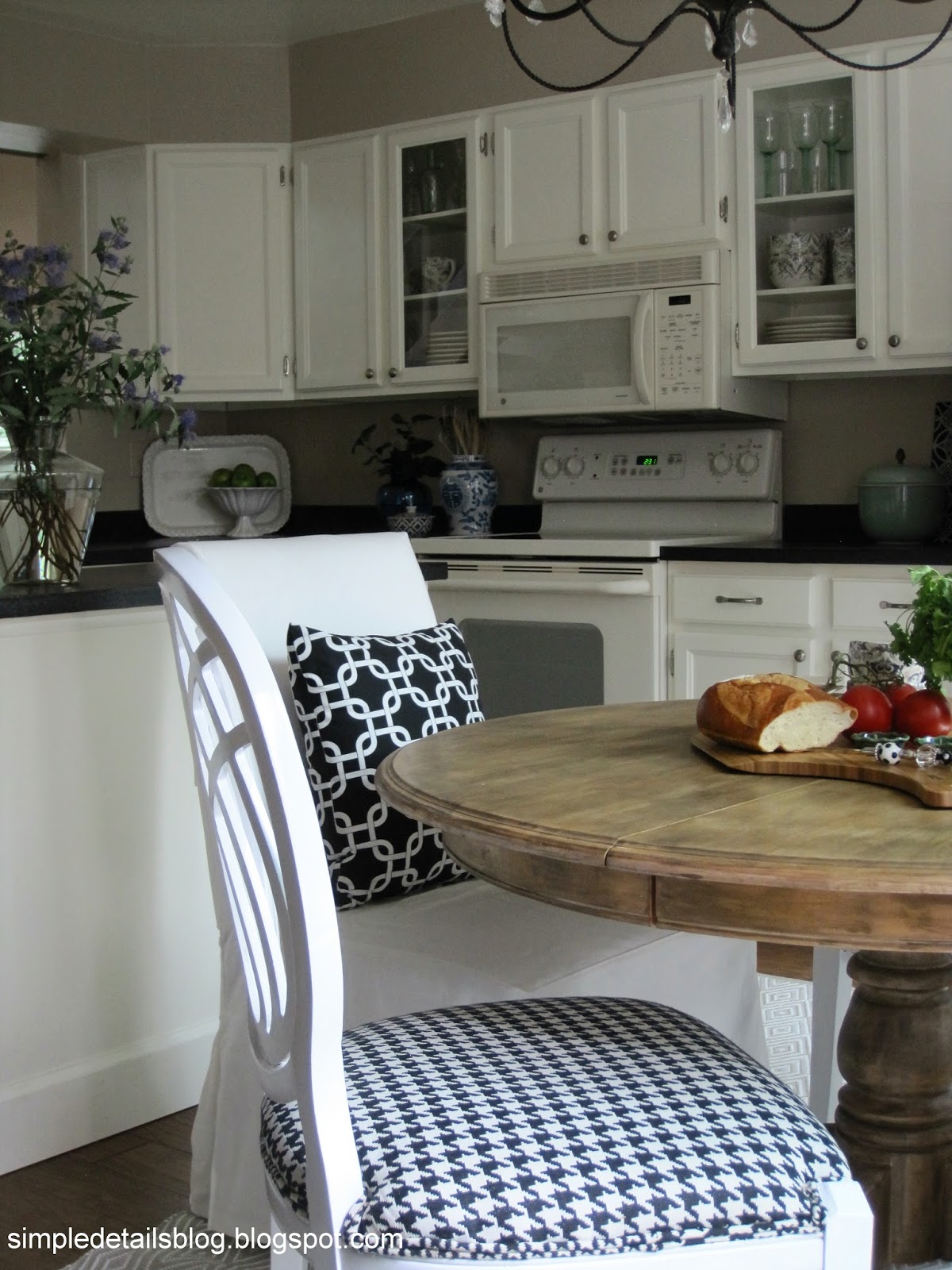 Simple Details 80s Tract Home Kitchen Makeover