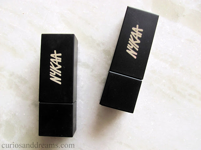 Nykaa So Matte Lipstick review, Nykaa So Matte Lipstick taupe thrill review, Nykaa So Matte Lipstick naughty nude review