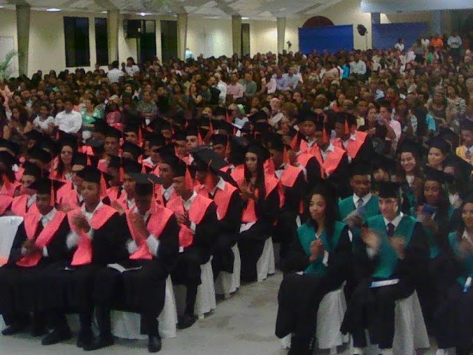 Instituto Politécnico Loyola gradúa 239 Bachilleres Técnicos  