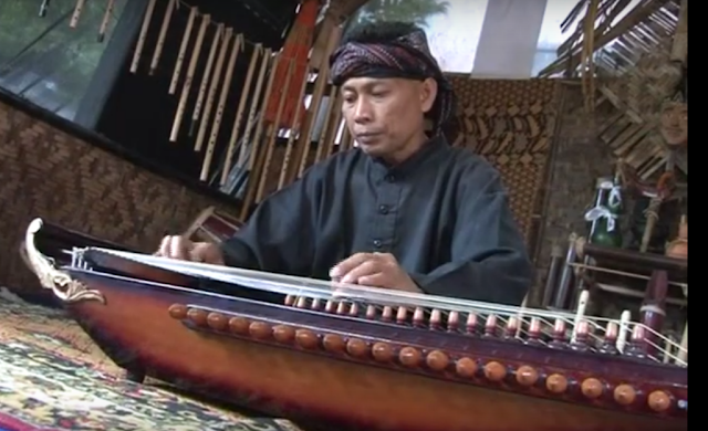 kecapi, alat musik sunda