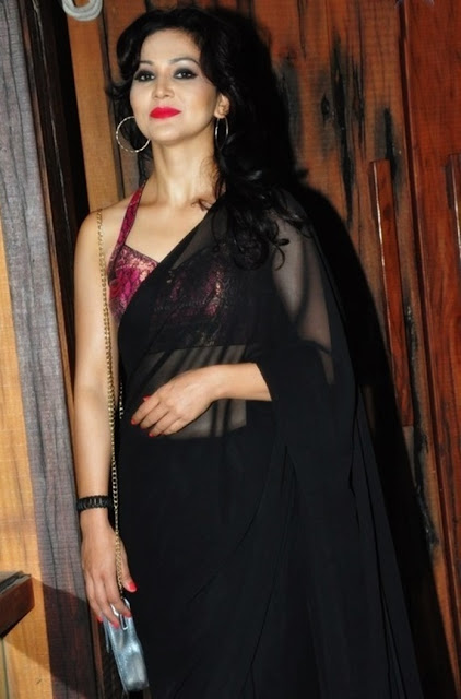 Juliana Nico in Black Colour Transparent Saree