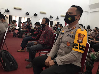 Kapolsek Mandor Hadiri Rapat Koordinasi PPKM