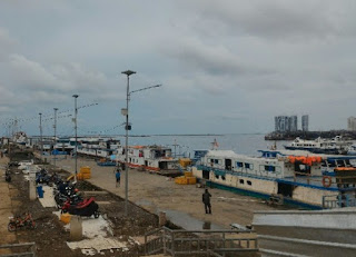 Dari Pelabuhan Kali Adem Ke Kepulauan Seribu Jumlah Penumpang Meningkat Pengawasan Tetap Ketat