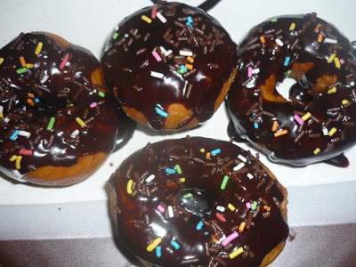 Dieyana: Semangat Donut!
