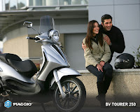 2011-Piaggio-BV-Tourer-250-image