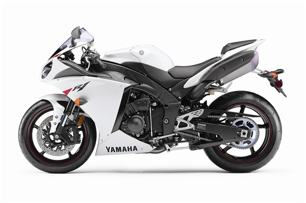 yamaha r1 wallpaper. 2010 Yamaha YZF-R1 Wallpaper