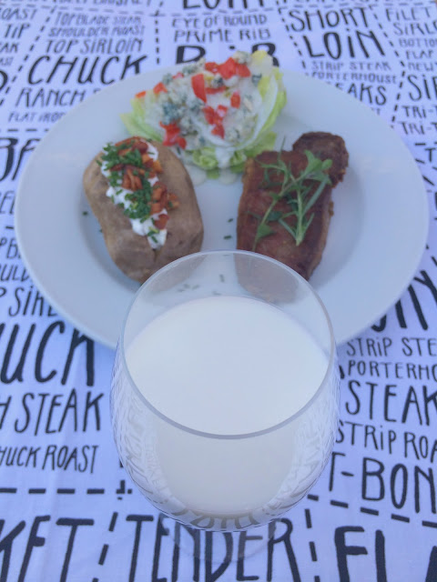 Ultimate Steak Dinner pairs perfectly with ice cold milk! www.jacolynmurphy.com