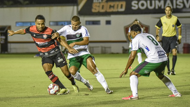 Vitória empata em casa com lanterna Flu de Feira e dá adeus ao Campeonato Baiano 2021