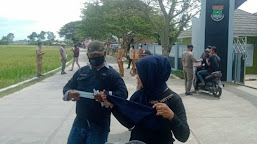 Perketat PPKM, Camat Mekar Baru Gelar Operasi Gebrak Masker