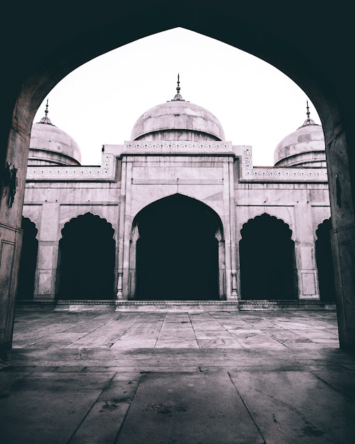 Travel Mosques of Lahore Pakistan Amjad Nawaz moti masjid lahore fort