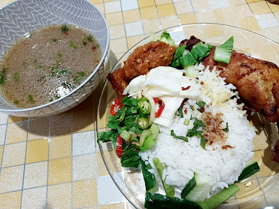 Nasi Ayam Penyet Untuk Lunch