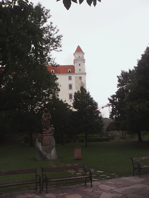 Le parc derrière le château