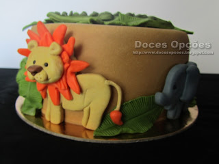 zoo cake animals