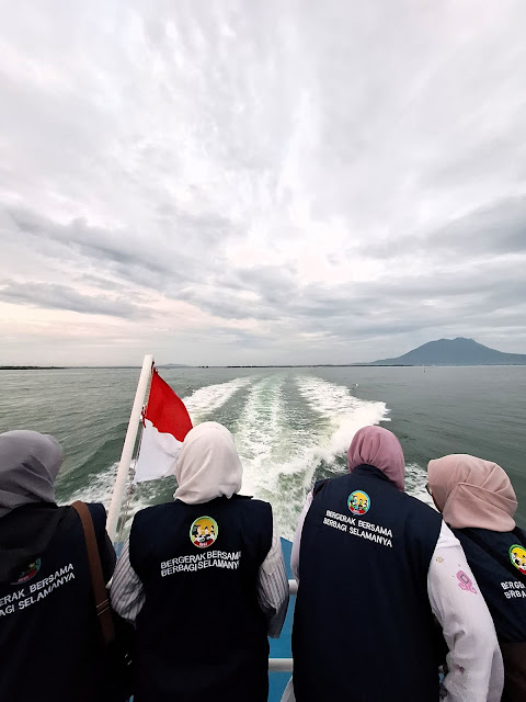 Relawan RuBI berlayar menuju Pulau Panjang, Kepulauan Natuna