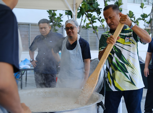 MERDEKA 118 AGIH BUBUR LAMBUK BUAT JULUNG KALINYA DI STADIUM MERDEKA