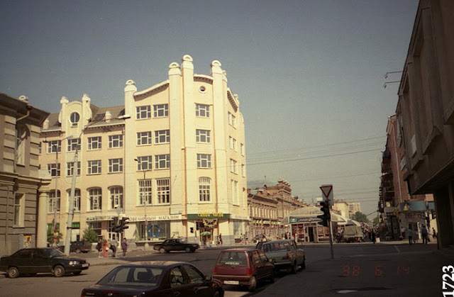 Екатеринбург. Перекресток Вайнера-Малышева 