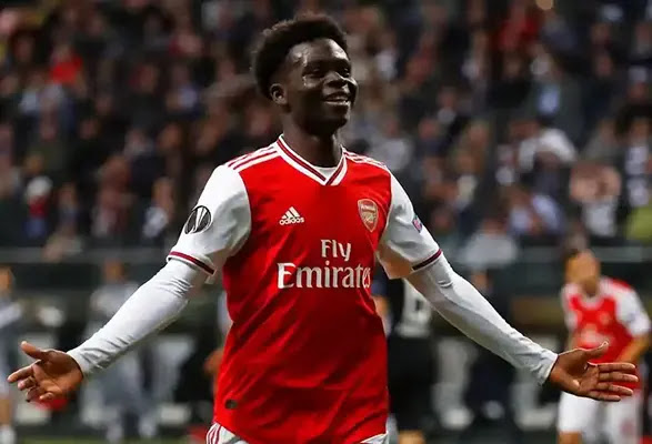 Bukayo Saka Playing for Arsenal