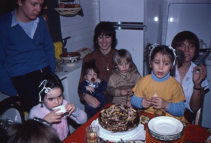 1981-12 compleanno Sara (1)