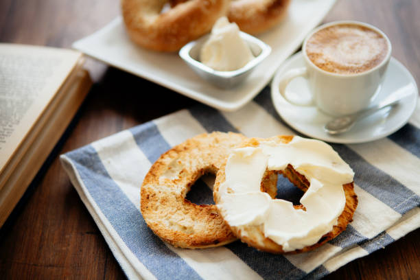 bagel with cream cheese