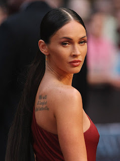 Megan Fox showing leg in Berlin premiere 