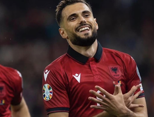 Nedim Bajrami performing the double-headed eagle after the goal against Moldova