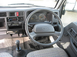 2001 Toyota Toyoace 1.25ton for Yangon Myanmar
