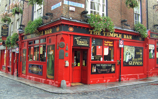 Resultado de imagem para temple bar dublin