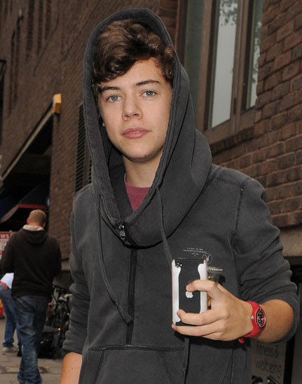 One Direction's Harry Styles turns 17 today Febuary 1 