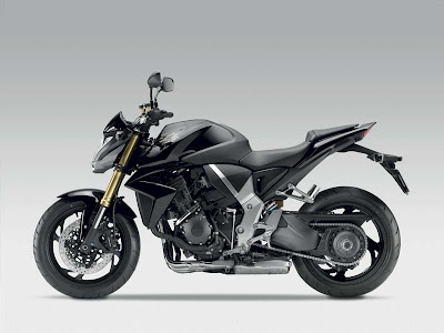 2011 Honda CB1000R Official Pictures