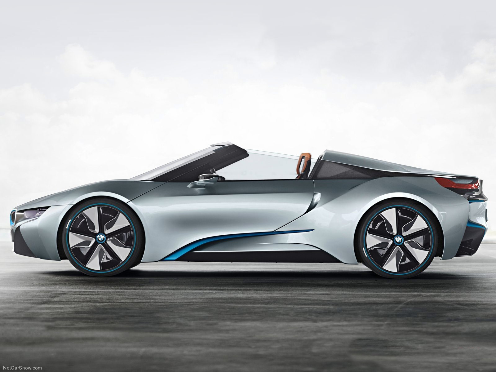 Gambar Mobil  BMW  i8  Spyder Concept 2013