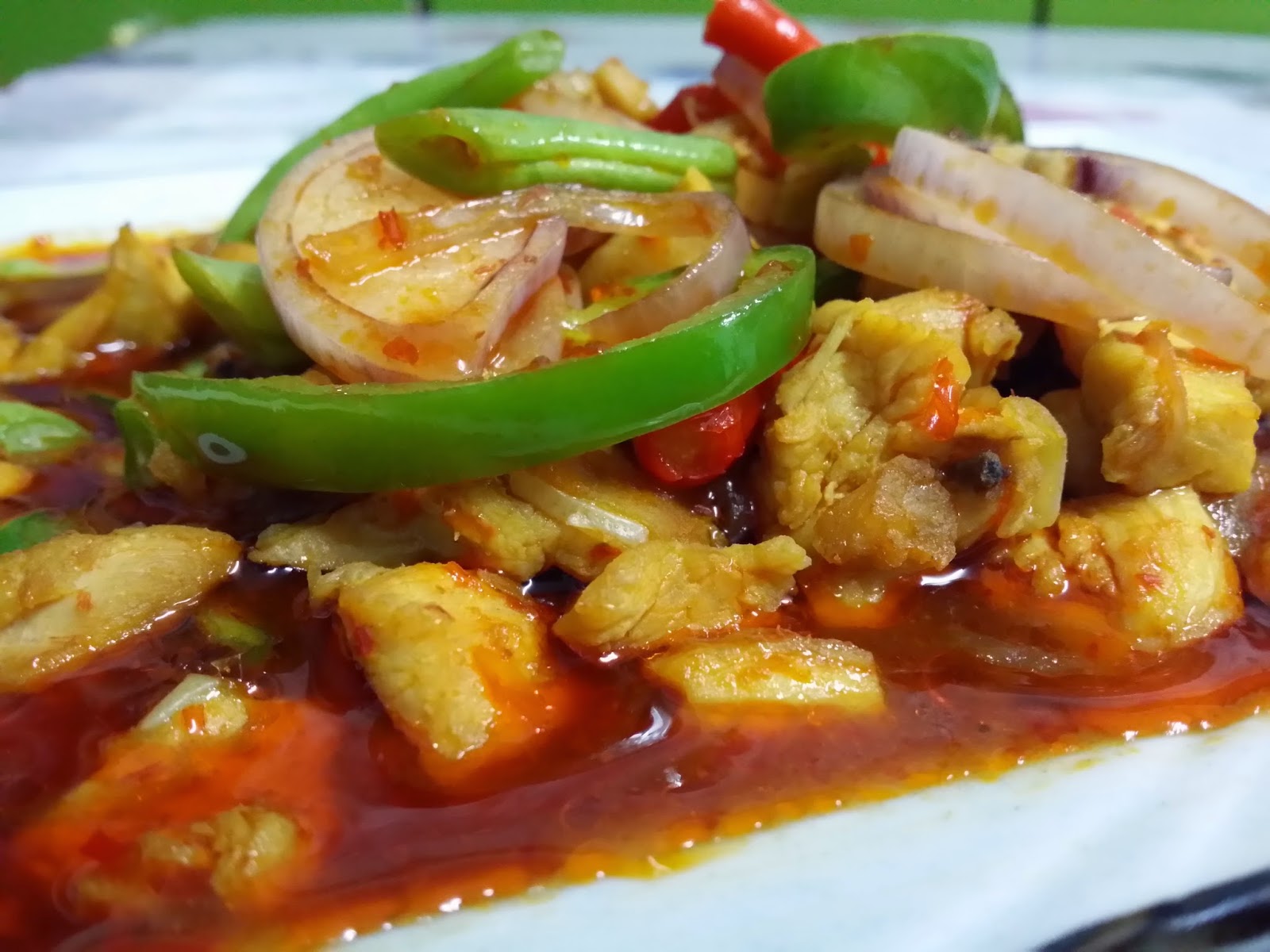 Sajian Dapur Bonda: Ayam Paprik Ala Thai