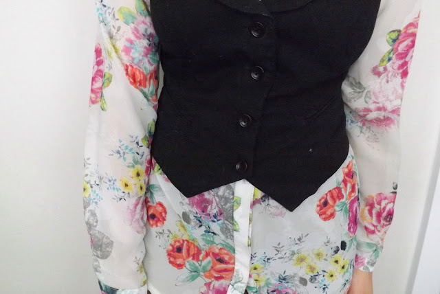 What Cat Wore | PLL Aria Inspired Waistcoat Look - Details