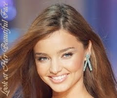 Miranda Kerr Exquisite Dimples