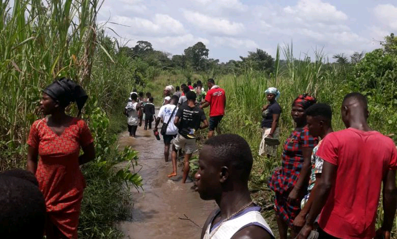 A / R: The man dies on the road after accompanying the woman. Ashanti region