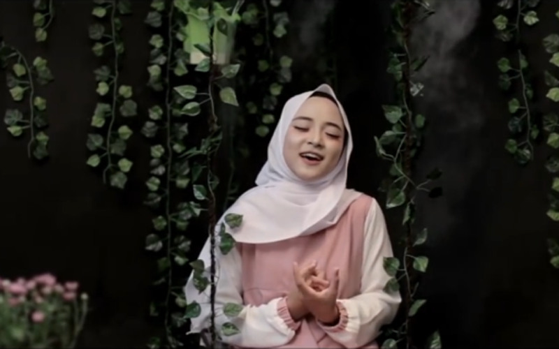 Lirik dan Video Idul Fitri - Sabyan 2,1 Juta Viewer Dalam 2 Hari