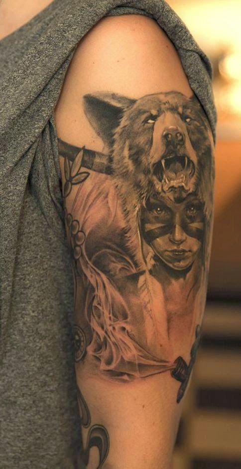 Women Hand Wolf Girl Tattoo, Women Wolf Design Tattoo Hand, Girl Hands With Wolf Tattoo Designs, Women Tattoo With Wolf Girls, Women, Artist, Parts,