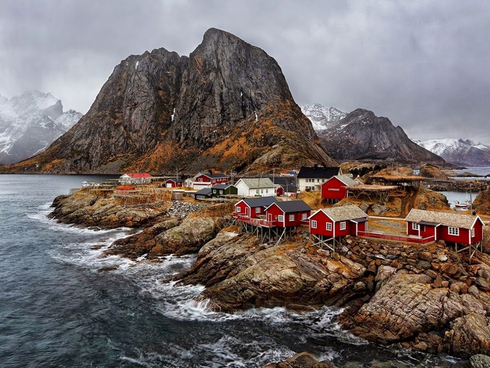 Hamnøy – the Oldest and Most Picturesque Fishing Village in Lofoten, Norway