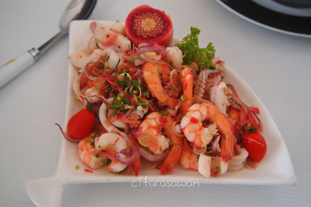Kerabu Makanan Laut Ala Thai Resepi Terbaik
