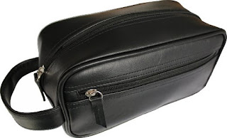 http://www.amazon.com/Grooming-Travel-Bag-Mirror-Rope/dp/B01BO30EZM/ref=sr_1_1?ie=UTF8&qid=1455386319&sr=8-1&keywords=toiletry+bag