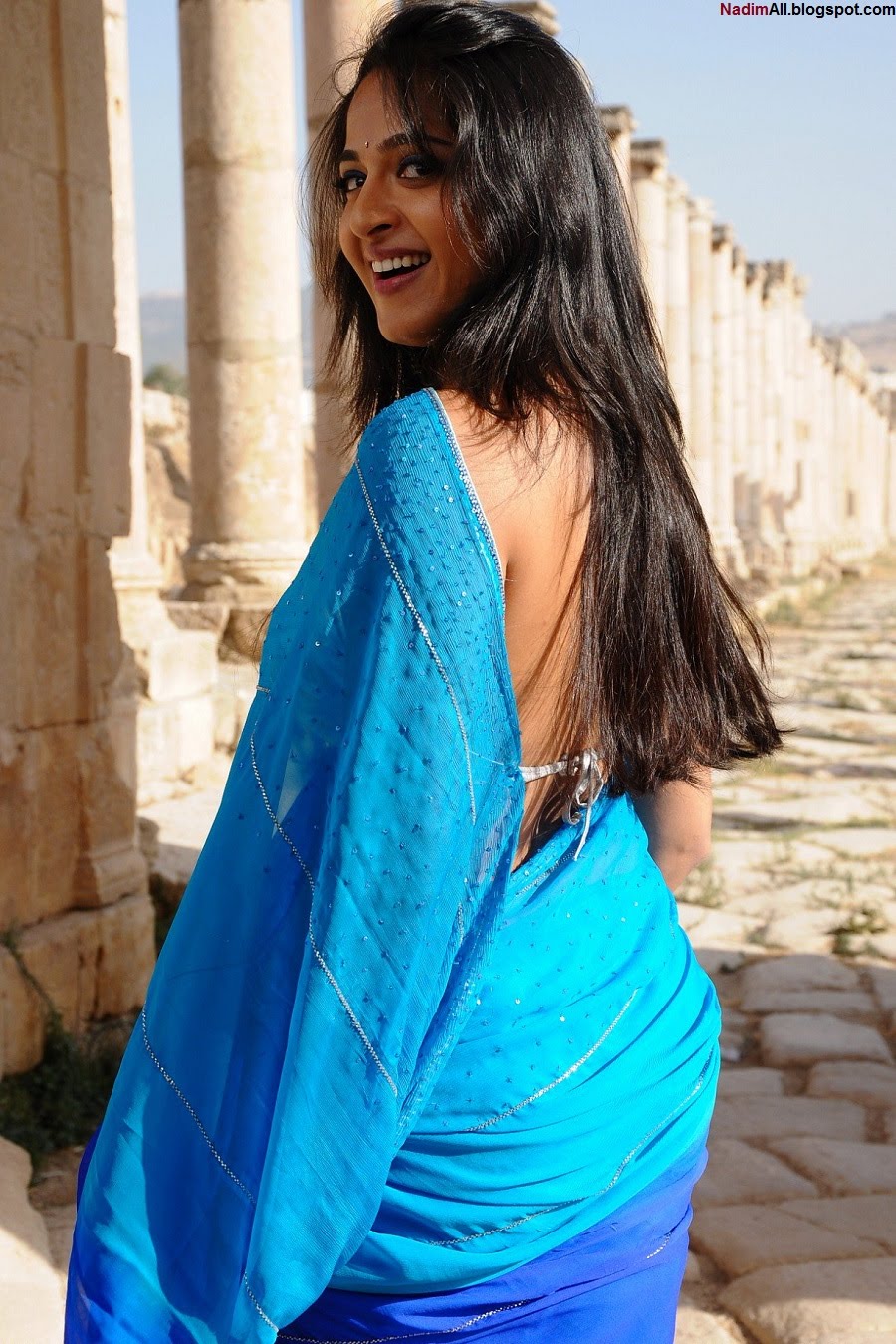 anushka-shetty-hot-2010