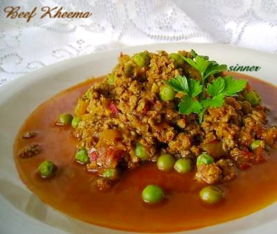 Beef mince curry with peas