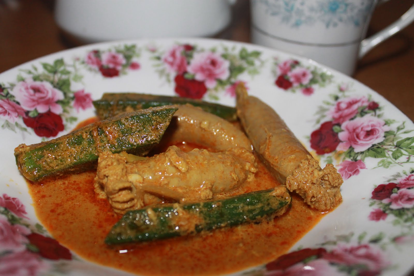 421. GULAI TELUR IKAN TENGGIRIluahan rasa kecewa nan 